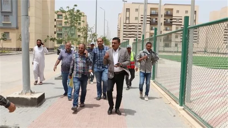 وزير الإسكان يتابع مع رئيس جهاز السادات موقف وحدات 