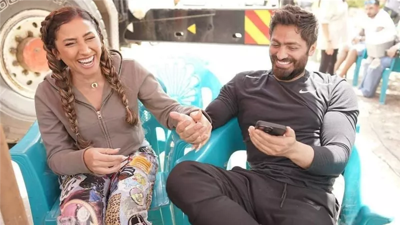 حبيب دينا الشربيني الجديد.. هل ارتبطت بنجم الجيل؟