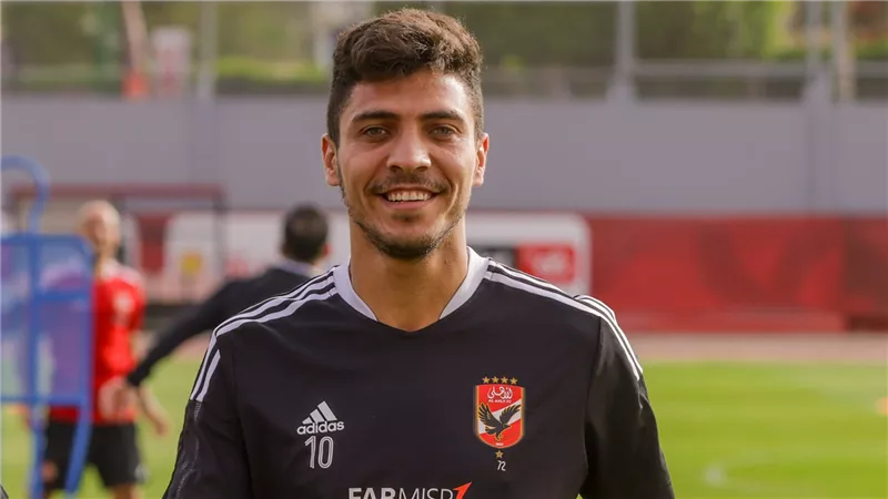 الدوري المصري.. محمد شريف يقود هجوم الأهلي أمام إنبي