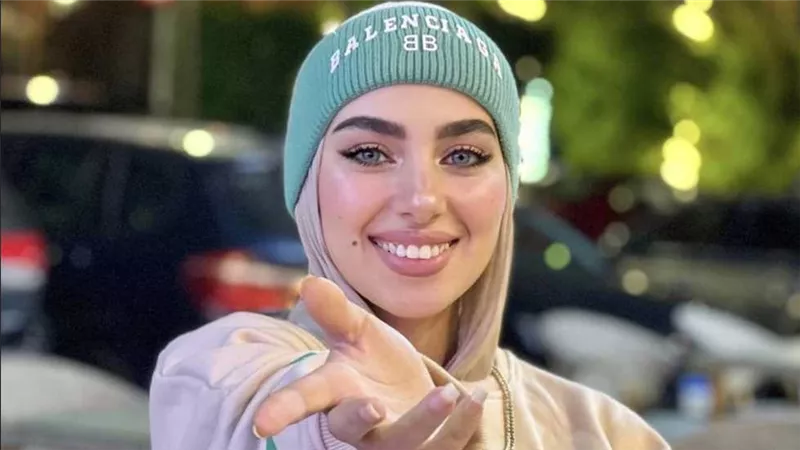 تجديد حبس البلوجر هدير عاطف بتهمة النصب على المواطنين في توظيف الأموال