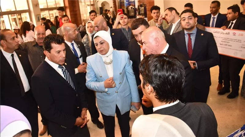 وزير الشباب يشهد حفل الاعلان عن المشروعات الفائزة بمسابقة برنامج بادر-Bader لتنمية القدرات المالية
