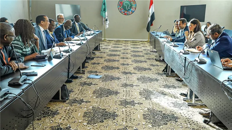 المشاط تعقد جلسة مباحثات ثنائية مع رئيس مجموعة البنك الأفريقي للتنمية بمدينة شرم الشيخ