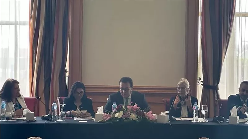 وزير الصحة يشارك في المنتدى الإقليمي للقبالة بمدينة شرم الشيخ 