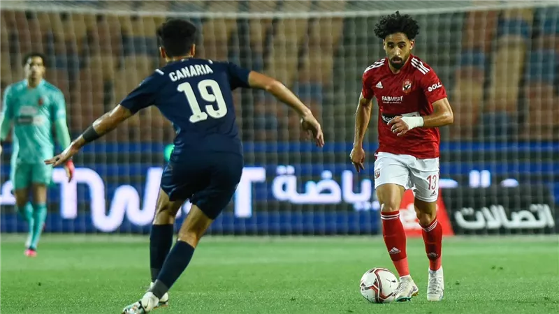 التعادل السلبي ينهي الشوط الأول بين الأهلي وسيراميكا في الدوري