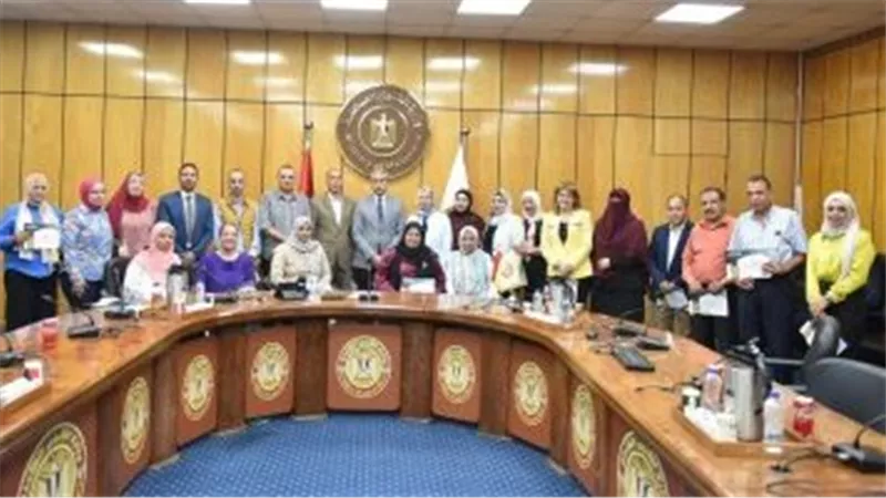 القوى العاملة: توزيع الموارد المالية بعدالة على الخدمات لتعزيز الحماية الاجتماعية
