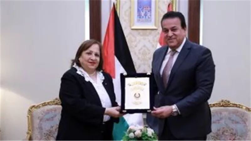وزير الصحة: توفير الأمصال واللقاحات والأجهزة والأدوات الطبية الحديثة للشعب الفلسطينى