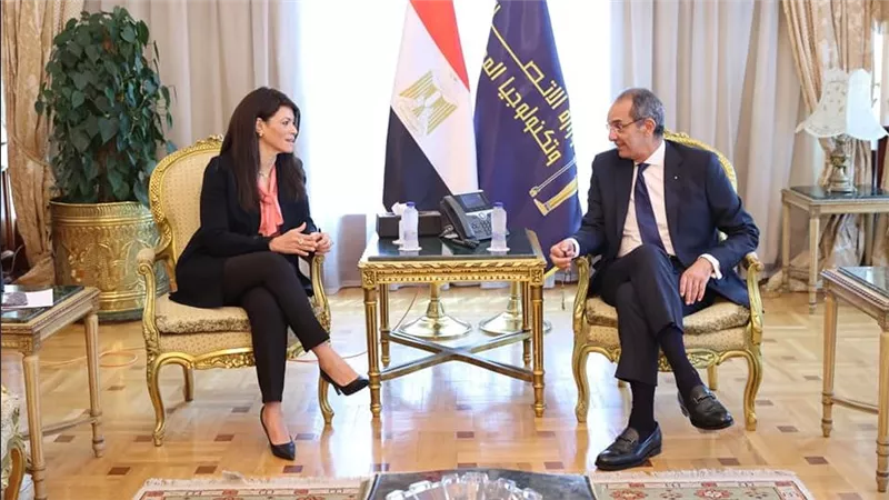 وزيرا الاتصالات والتعاون الدولى يشهدان توقيع اتفاقية منحة المانية لدعم الحكومة الالكترونية والابتكار