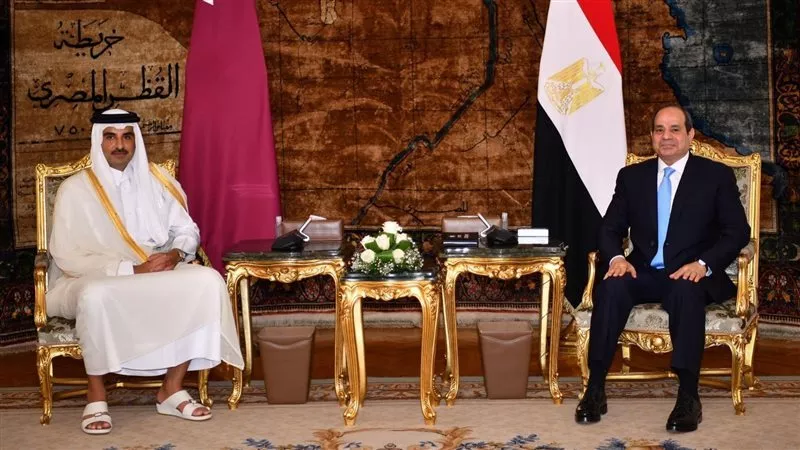 مكالمة هاتفية بين السيسي وتميم.. هذا ما دار بين الزعيمان