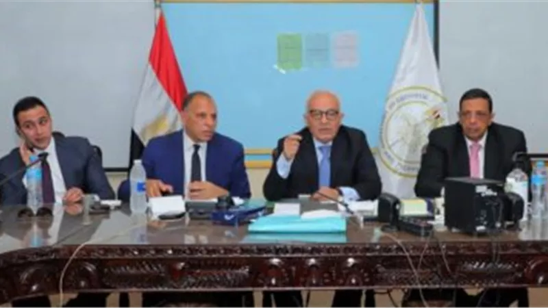 التعليم تضبط 3 حالات غش بامتحان الدين والتربية الوطنية للثانوية العامة
