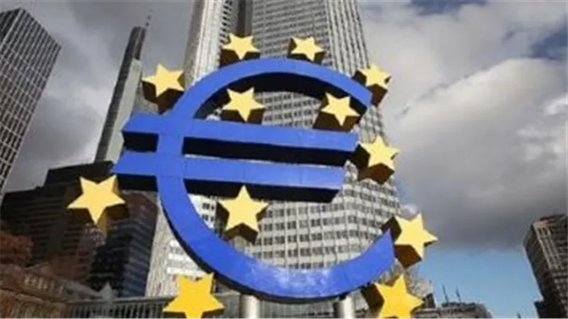 البنك المركزى الأوروبى يرفع معدلات الفائدة 0.25 %