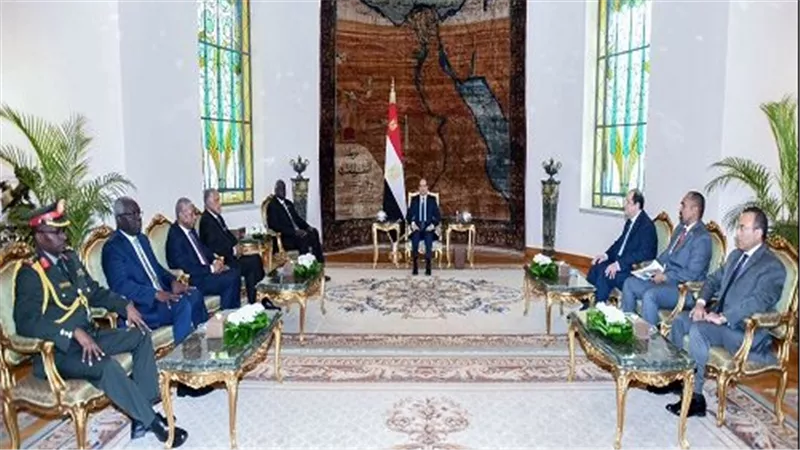مسار الأزمة الراهنة.. الرئيس السيسي يتابع تطورات الأوضاع في السودان