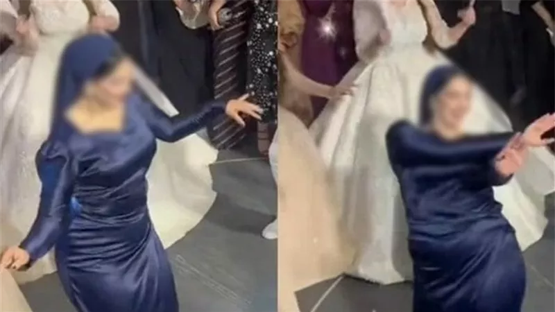 صاحبة الفستان الأزرق.. 