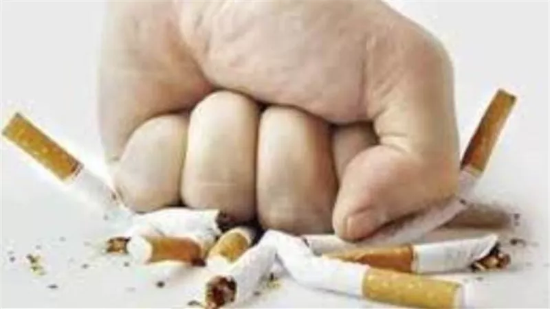 وزير الصحة يصدر قرارًا بحظر التدخين بكافة صوره في مختلف المنشآت الصحية