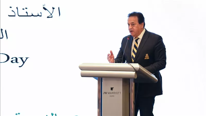 وزير الصحة يوجه الشكر والتقدير للمتبرعين الدائمين بالدم بما يعكس تضافر الجهود المجتمعية لانقاذ حياة المرضى 