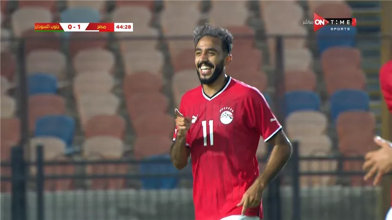 منتخب مصر يتفوق على جنوب السودان بثنائية فتحي وكهربا في الشوط الأول