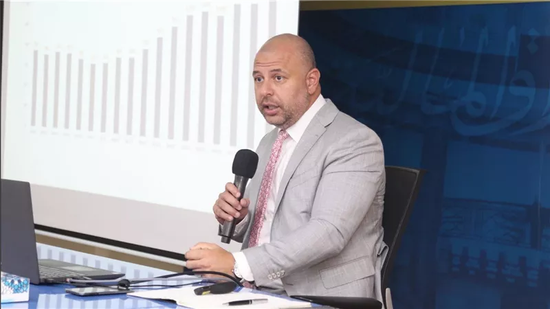 رئيس البورصة المصرية يستعرض إنجازات الأشهر الستة الأولى من 2023