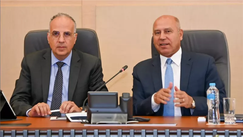 وزيرا النقل والري يناقشان موقف المشروعات والتنسيقات المشتركة بين الوزارتين