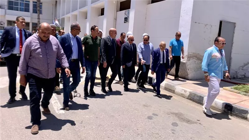 وزير الإسكان ومحافظ بورسعيد يتفقدان منظومة مياه الشرب بمدينة بورسعيد