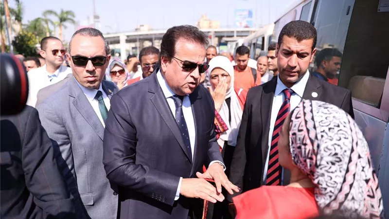 وزير الصحة يتابع مؤشرات أداء حملة «100 يوم صحة» 