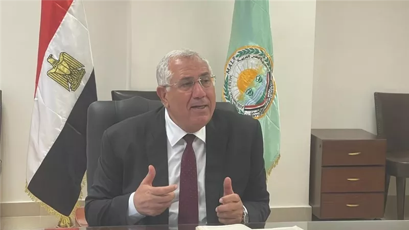 وزير الزراعة يبحث التوسع في إنتاج تقاوى المحاصيل الاستراتيجية بالشراكة مع القطاع الخاص 