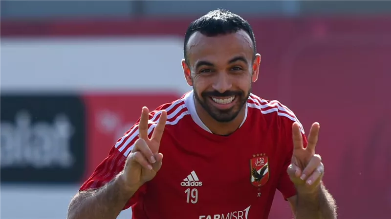 أفشة وشريف يقودان الهجوم.. كولر يعلن تشكيل الأهلي أمام الإسماعيلي في الدوري