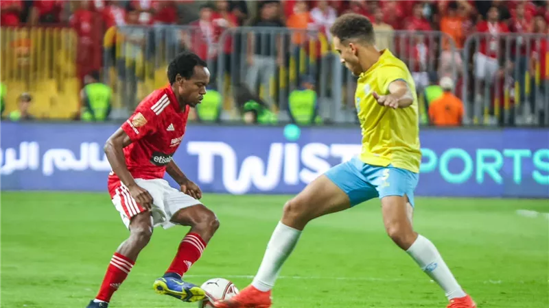 الدوري المصري.. التعادل السلبي يحسم الشوط الأول بين الأهلي والإسماعيلي