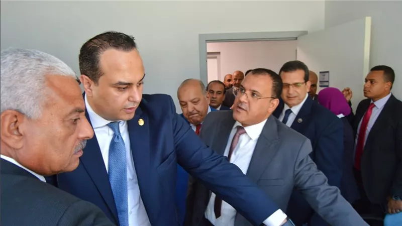 رئيس الرعاية الصحية ومحافظ السويس يستقبلان رئيس لجنة الصحة بالنواب والوفد رفيع المستوى المرافق له