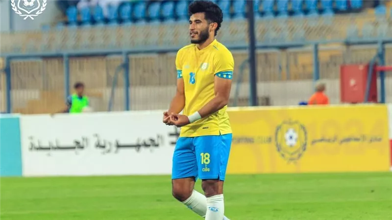 الإسماعيلي يستبعد محمد حسن ومحسن من مواجهة الداخلية وتغريمهما 100 ألف جنيه