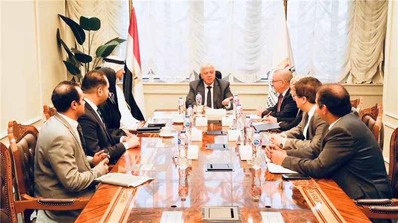 وزير التعليم العالي يستقبل ملحق التعليم وعلوم التكنولوجيا لدولة الإمارات بالقاهرة