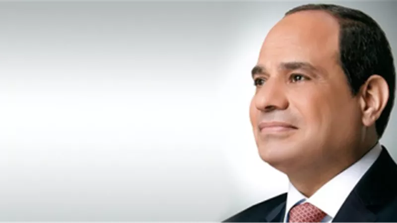 الرئيس السيسي يهنئ ماكرون بالعيد القومى لفرنسا