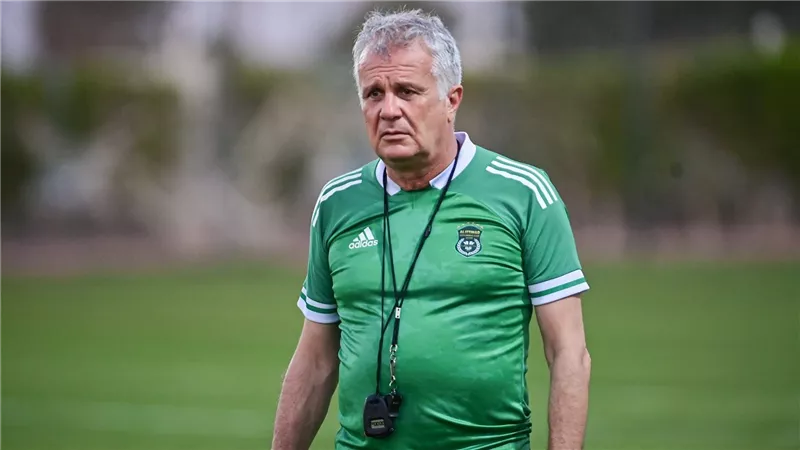 رسميًا .. الاتحاد السكندري يعلن رحيل الصربي زوران مانولوفيتش