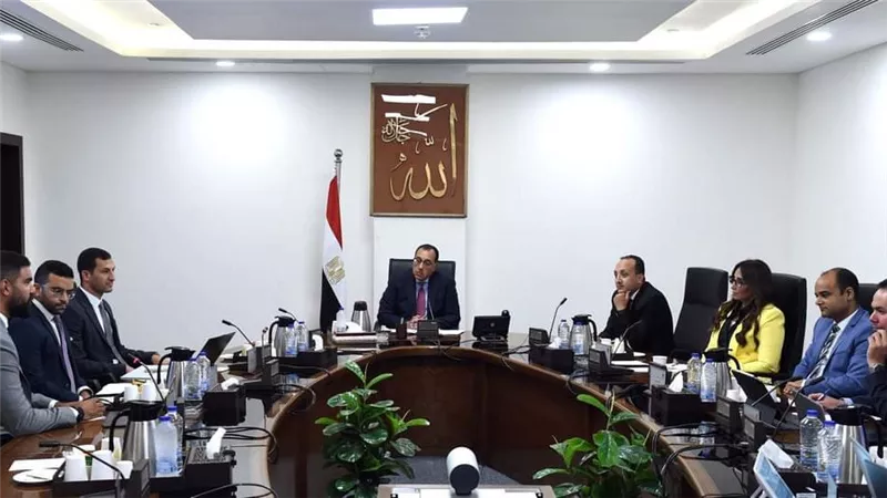 رئيس الوزراء يتابع مستجدات تنفيذ مشروعات إنتاج الهيدروجين الأخضر