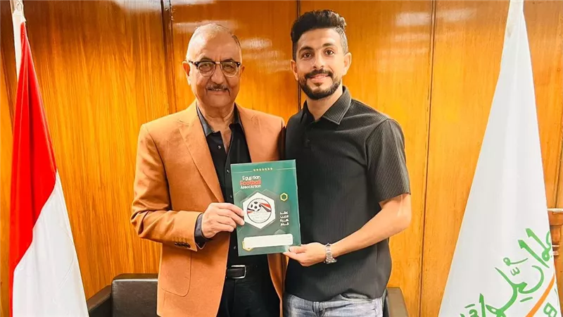الحياة ليست عادلة.. أول تعليق من أيمن أشرف بعد رحيله عن الأهلي