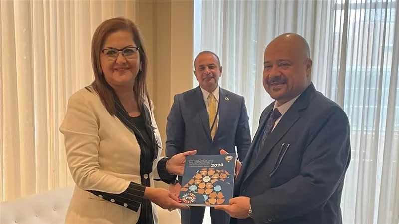 وزيرة التخطيط تبحث سبل التعاون مع الأمين العام للمجلس الأعلى للتخطيط والتنمية بالكويت 