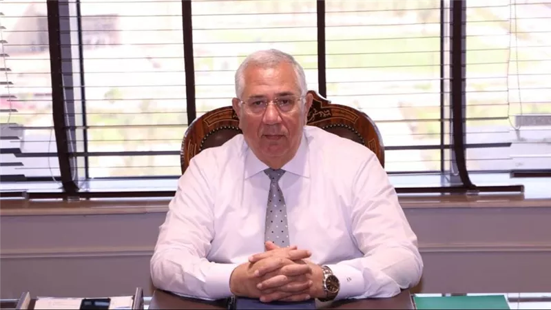 وزير الزراعة الصادرات الزراعية تتجاوز ال 5 مليون طن لأول مرة منذ بداية العام 