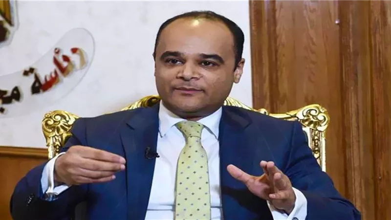 الحكومة تعتذر للشعب.. نأسف عن انقطاع التيار الكهربائي يوميًا 