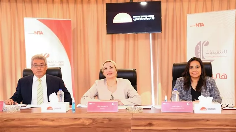 ياسمين فؤاد: المرأة المصرية استطاعت تقلد المناصب القيادية المختلفة في الفترة الأخيرة