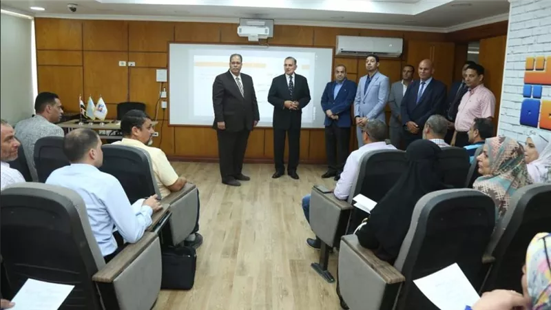 محافظ كفر الشيخ يشهد فعاليات انطلاق خطة استدامة للعام التدريبي الجديد