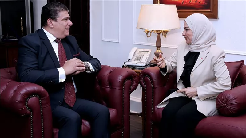 حسين زين يستقبل سفيرة مملكة البحرين بالقاهرة
