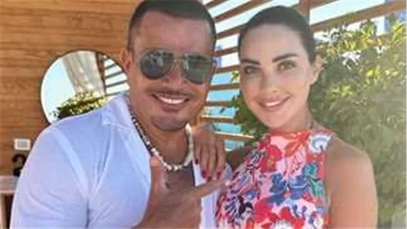 ظهرت مع الهضبة.. من هي داليدا خليل وما ديانتها؟