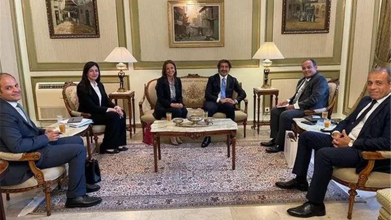 وزير التجارة والصناعة يعقد سلسلة اجتماعات مع كبريات الشركات التركية لبحث فرص الاستثمار 