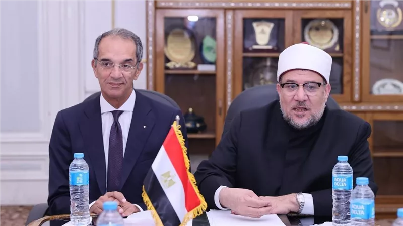 وزير الأوقاف : تشكيل لجنة مشتركة للتحول الرقمى فى جميع مجالات عمل الوزارة