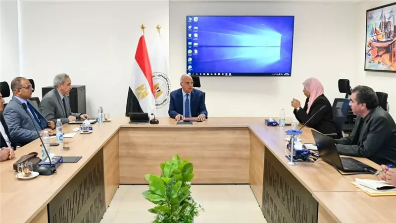وزير الري يتابع أعمال إجراءات نزع الملكية للمنفعة العامة