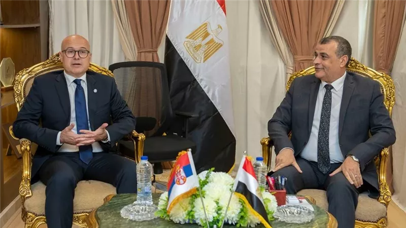وزير الإنتاج الحربي يستقبل نائب رئيس الوزراء ووزير دفاع صربيا 
