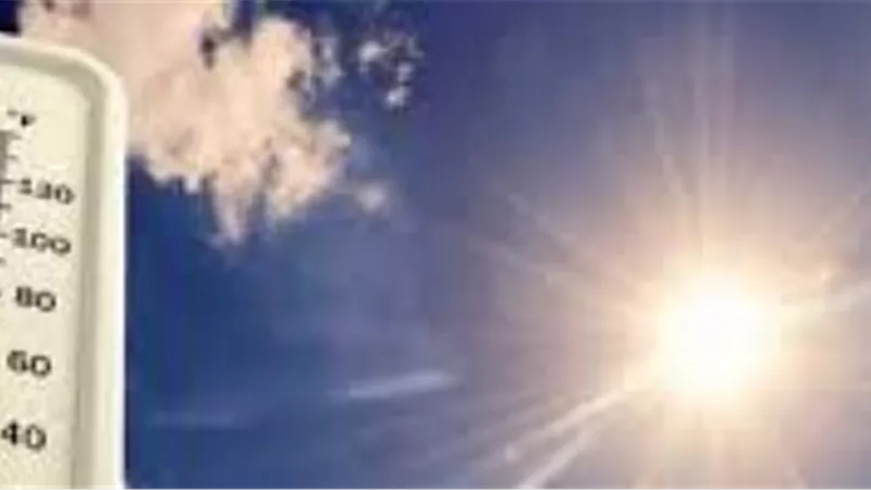 طقس حار غدا بأغلب الأنحاء واضطراب الملاحة بخليج السويس والقاهرة 33 درجة