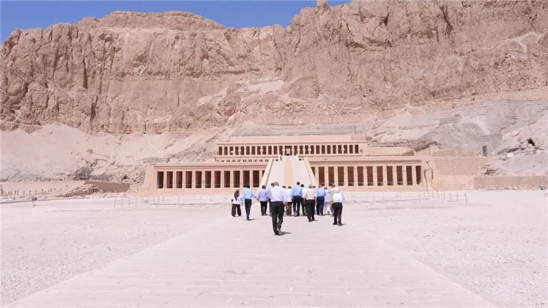 موقع 