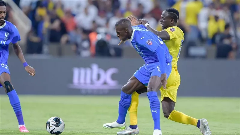 النصر والهلال يتجهان إلى الأشواط الإضافية بعد التعادل في نهائي البطولة العربية