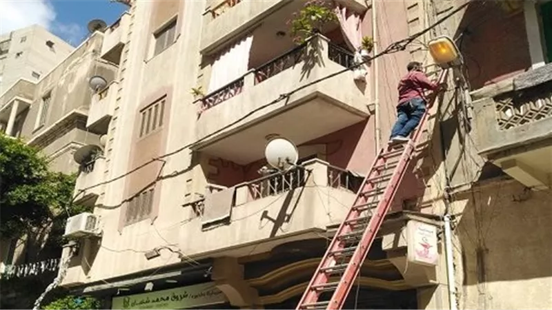 محافظ الاسكندرية يشدد علي رفع كفاءة الإضاءة العامة بجميع أحياء الثغر