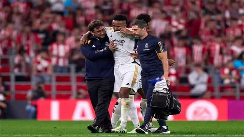 بعد كورتوا.. ريال مدريد يعلن رسمياً إصابة ميليتاو بالرباط الصليبي
