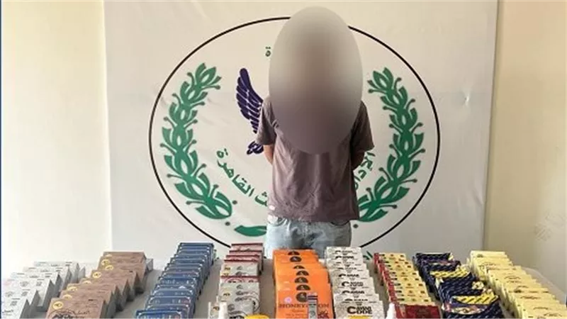 بحوزتهما 268 عبوة من المنشطات.. ضبط شخصين بتهمة الترويج لبيع أدوية مجهولة المصدر